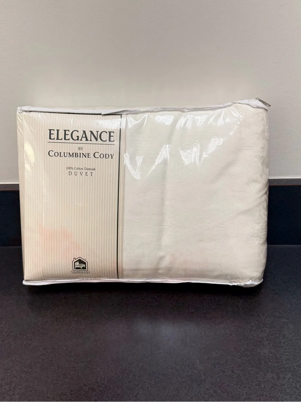 VTG 1997 Columbine Cody White Damask Duvet Cover Full Queen Jacquard Cottagecore